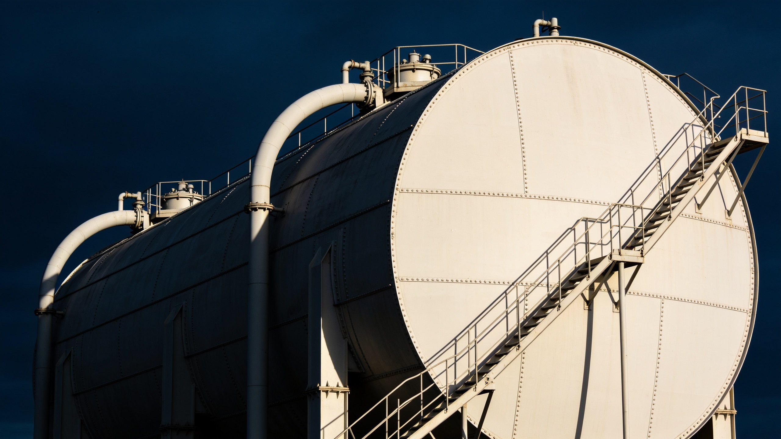 Sector Update: Energy Stocks Edge Higher Pre-Bell Wednesday