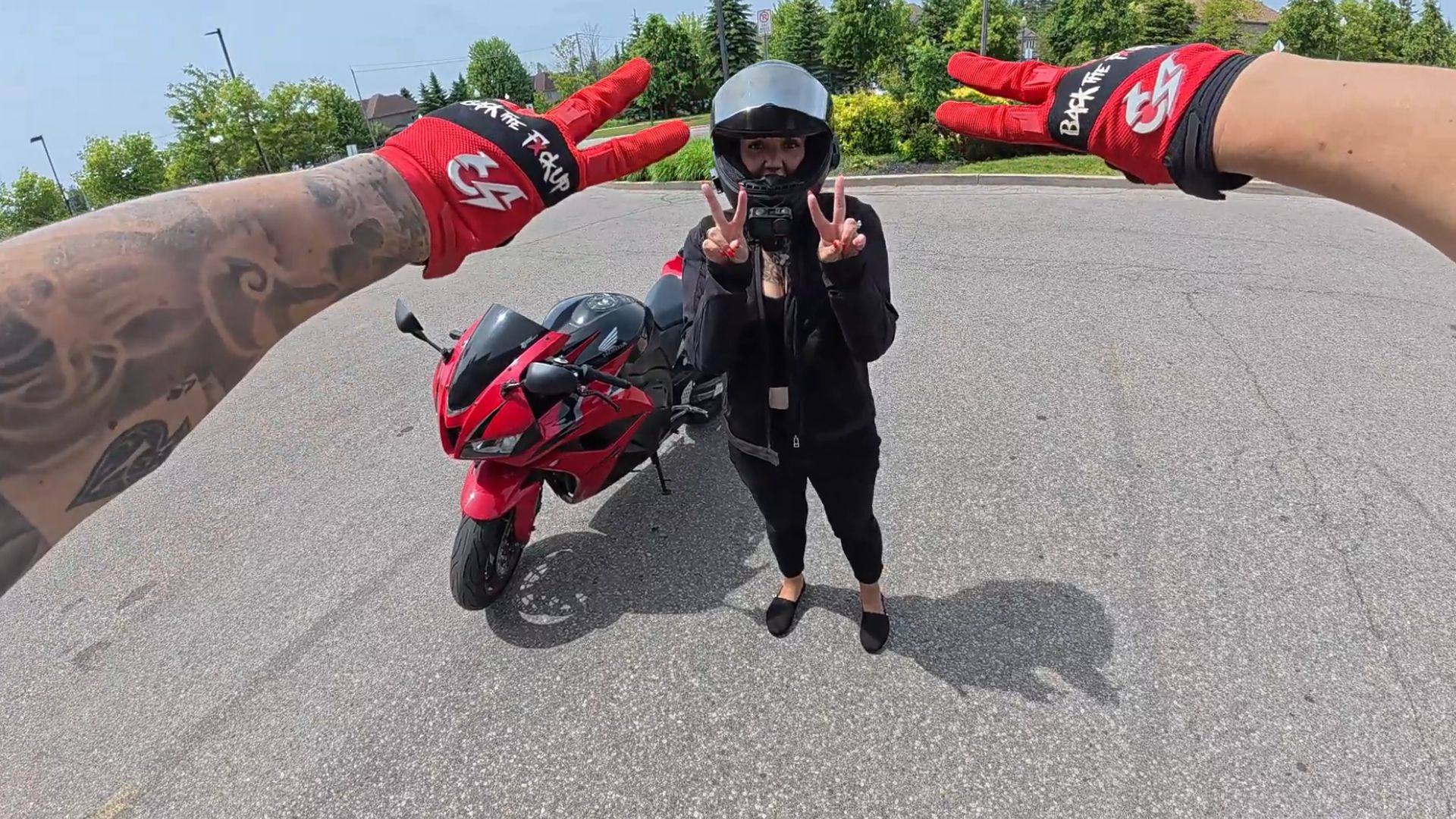 What is 6Foot4Honda(64)