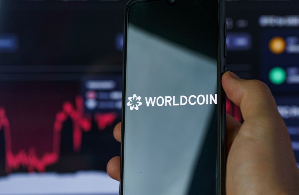 La app de Worldcoin ahora permitirá pagos en criptomonedas y chat, similar a WhatsApp