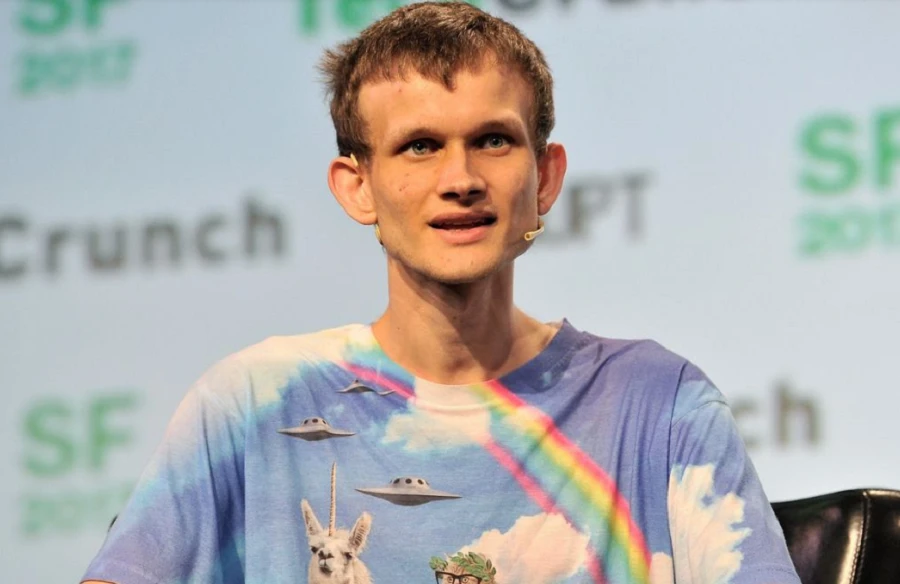 Vitalik 向左，华尔街向右