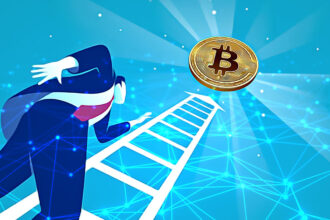 Cathie Wood Reduce Proyección de Bitcoin para 2030