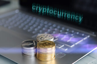 Investors Shift Focus to Altcoins as Bitcoin Dominance Declines