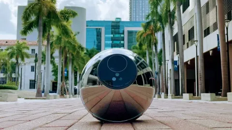 Worldcoin Extends Token Lock-Up Period to Stabilize Market Amid Price Surge
