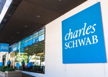 Charles Schwab Eyes $12 Trillion Institutional Base with New Crypto ETF Push