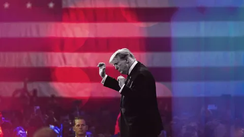Pete Hegseth, que disse que Trump está 'tornando o bitcoin grande novamente,' é indicado para Secretário de Defesa
