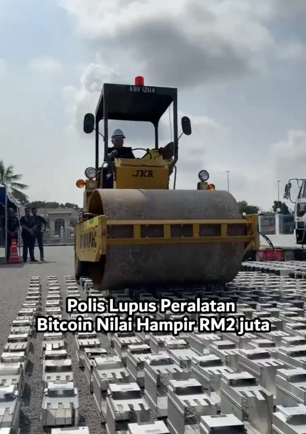 Malaysia crushes 985 Bitcoin rigs in electricity theft crackdown image 0