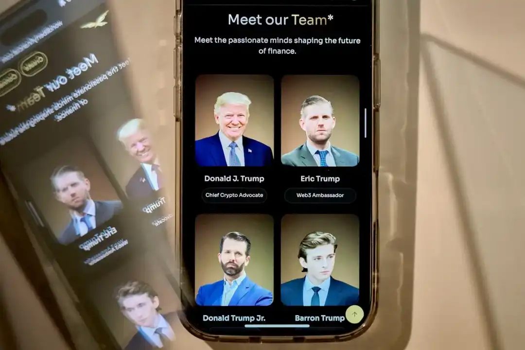 Bloomberg: Com o colapso do mercado cripto, a fortuna da família Trump e de seus apoiadores está encolhendo significativamente image 2