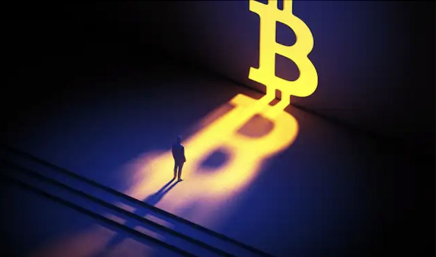 When traditional financial markets fail, will the crypto industry become a "pressure relief valve" for liquidity?