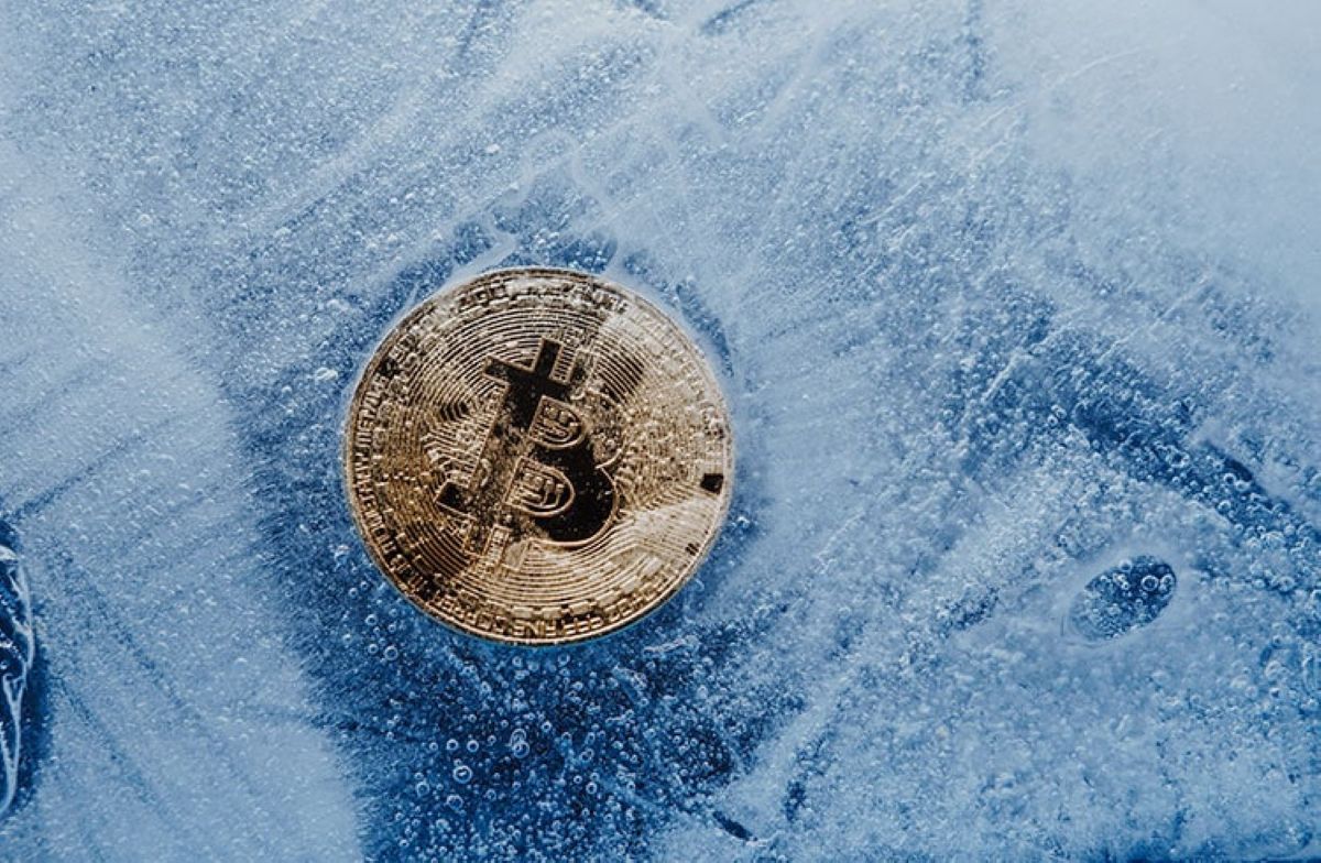 ¿Se acerca un criptoinvierno? Coinbase alerta sobre una fuerte corrección y aumento del riesgo