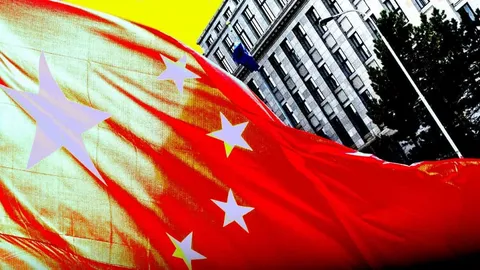 El banco central de China reafirma la prohibición de las criptomonedas y advierte sobre los riesgos de las stablecoins tras una reunión de varias agencias