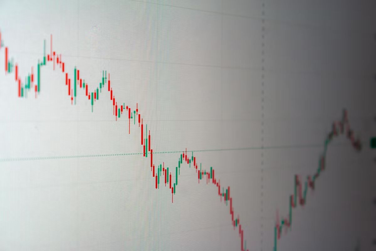Best Crypto to Watch: Solana Might Rally, Ethereum Targets $5K & BlockDAG’s 2.5M Miners Drive Presale to $381M image 1