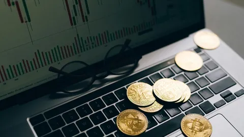 XRPのディップボリュームドラマとSolanaのEMA苦戦：振り落としか、それとも密かな反発か？