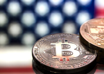 歷史將重演？美政府停擺有望結束，交易員押注「比特幣行情突破」