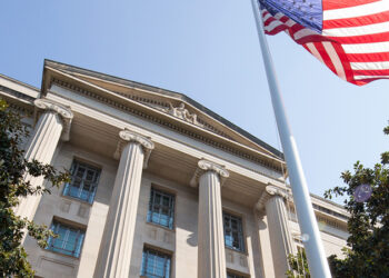 US Prosecutors Charge Two in $650 Million OmegaPro Crypto Fraud, Exposing Global MLM Scam
