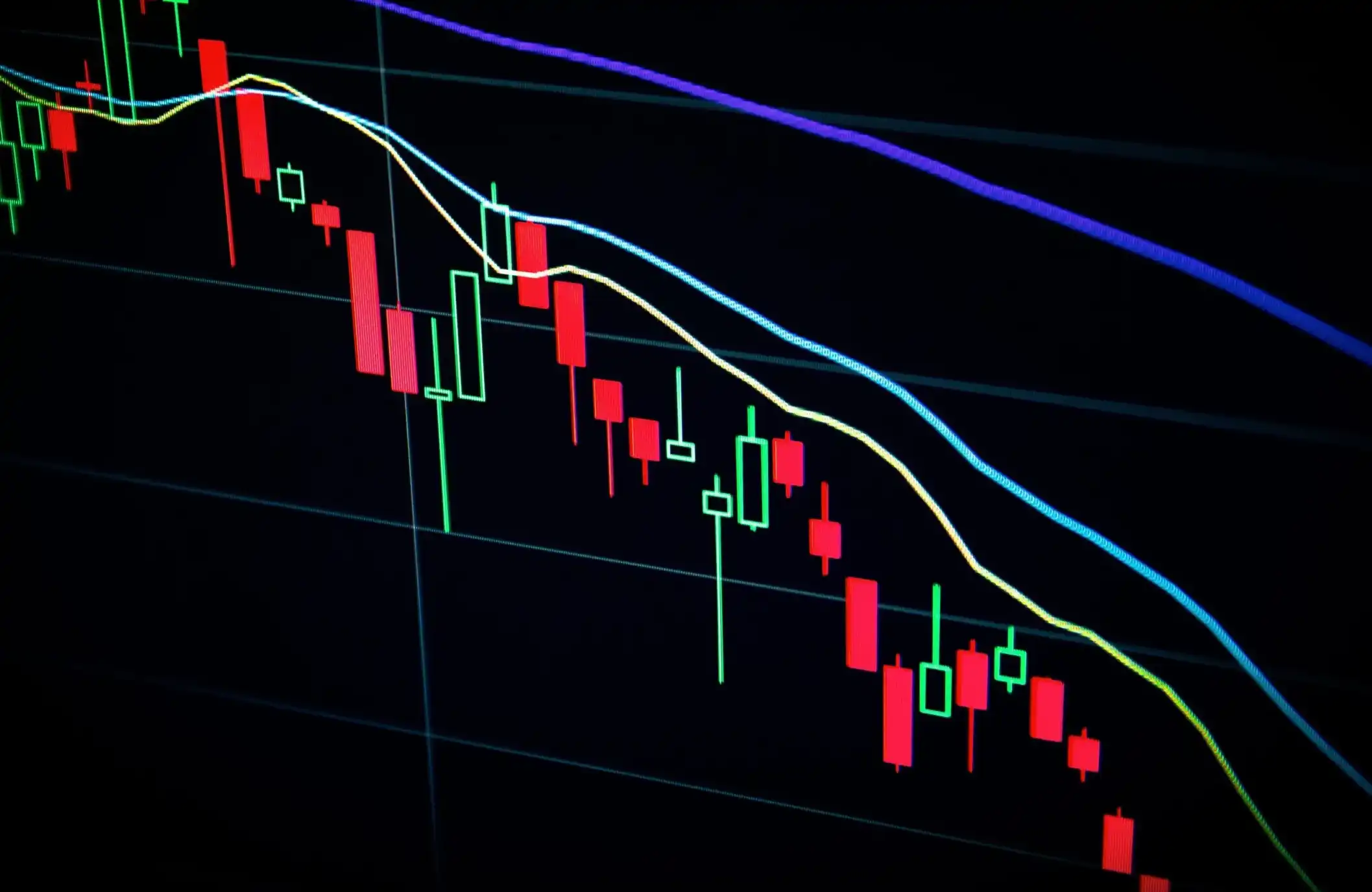 Bitcoin plummeted 25% in 7 days. Is the bull market still there?