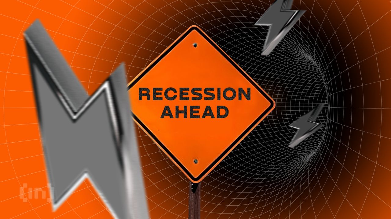 Crypto Market Follows S&P 500 and Nasdaq As Recession Fears Loom
