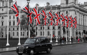 英国、ロシアの仮想通貨ネットワークに対する米国の制裁措置に倣って制裁