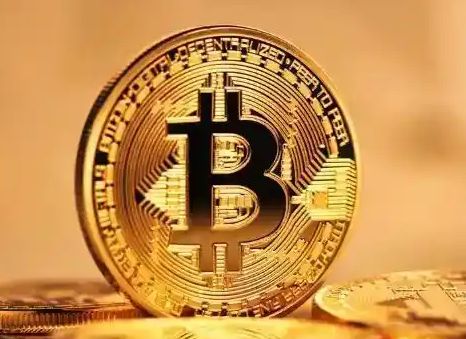 比特币重回 9 万美元关口，睡梦中你究竟错过了什么