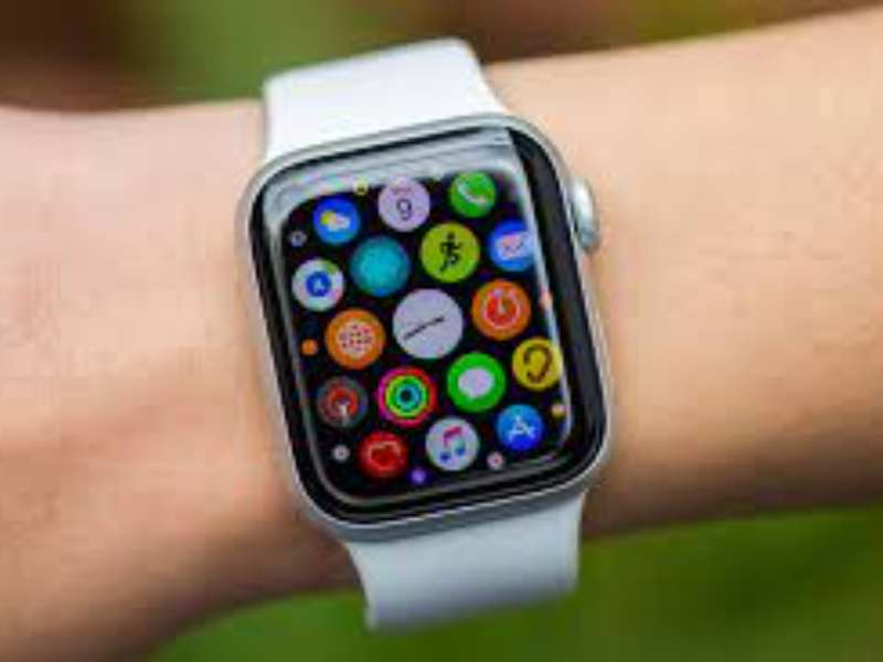 苹果(AAPL.US)深陷与麦斯莫医疗(MASI.US)专利拉锯战:Apple Watch进口禁令或被重新审查