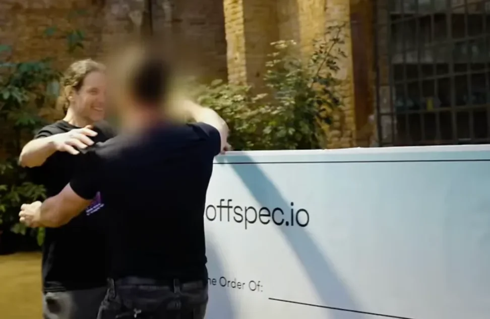 老哥 11 年前买了几十个比特币，密码丢失后黑客千辛万苦帮忙拿回！过程也太曲折了... image 19