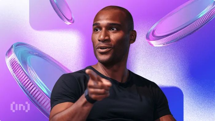 Arthur Hayes kêu gọi mua Bitcoin khi Andrew Tate dự đoán sự sụp đổ