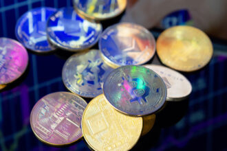 Los Inversores Visitan El Mercado de ZK Coin