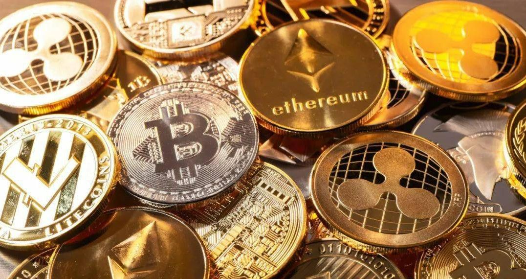 Standard Chartered Bank повторяет: целевая цена биткоина в 2025 году составляет 200 000 долларов