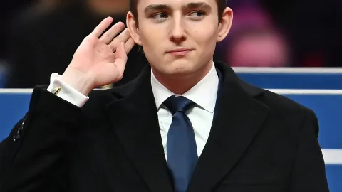 Paano Naging Worth $150 Million si 19-Taong Gulang na si Barron Trump