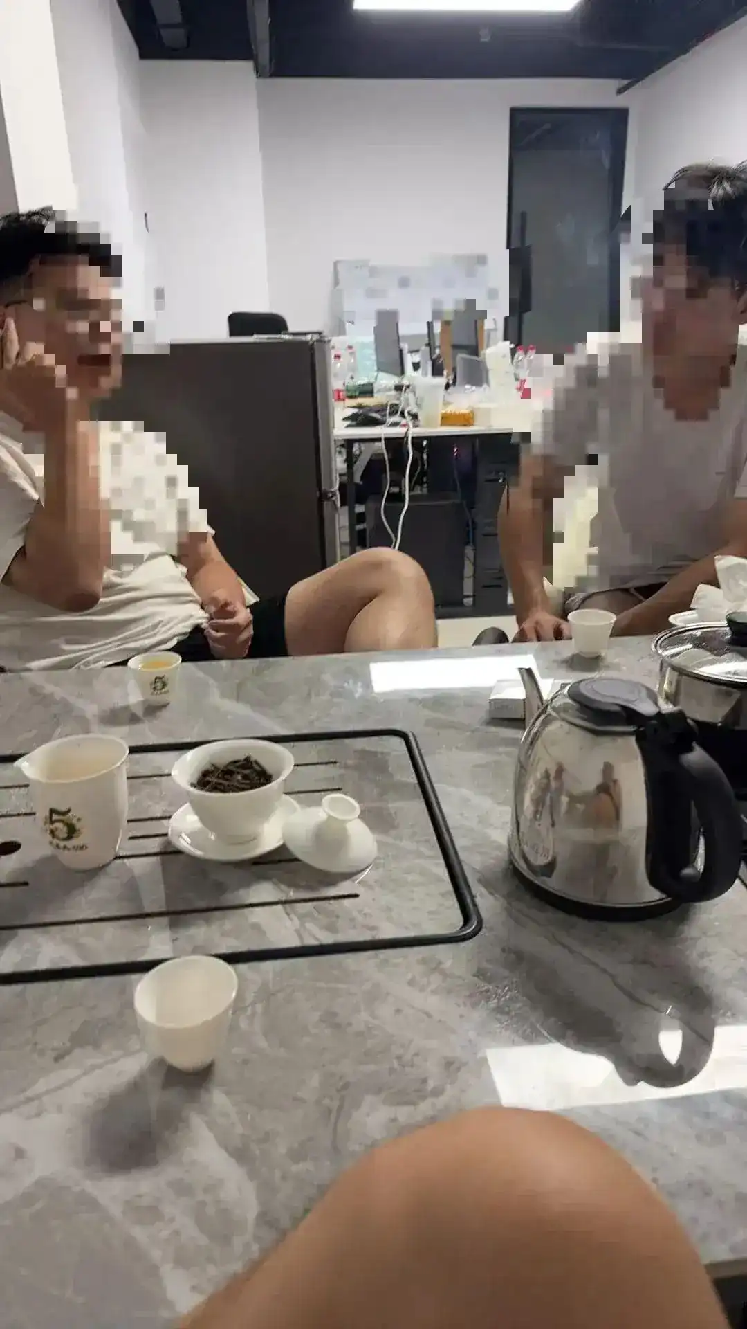 The first group of post-2000 Web3 wage slaves has begun to