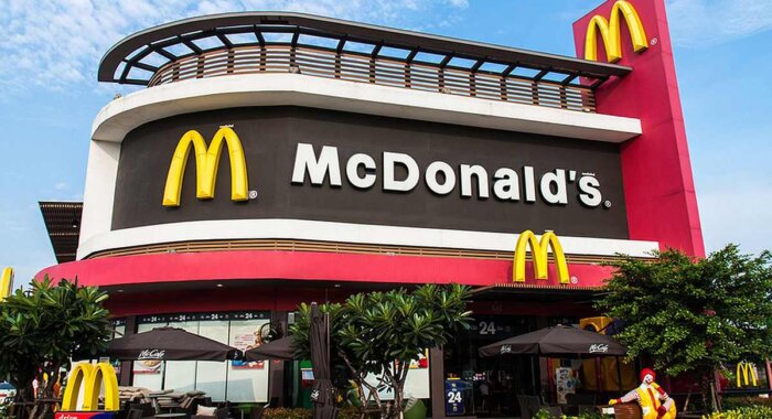 Консервативные акционеры McDonald’s предложили компании покупать биткоины