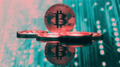 戦略とその企業模倣者が今後5年間でビットコイントレジャリーに3,300億ドルを追加する可能性:バーンスタイン