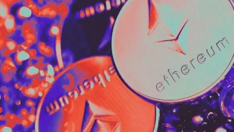 Il trading degli ETF spot su Ethereum è esploso: negli ultimi cinque giorni di negoziazione hanno attirato oltre dieci volte più capitali rispetto a Bitcoin.