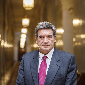 Presidenta de Santander advierte sobre regulación excesiva en Europa image 1