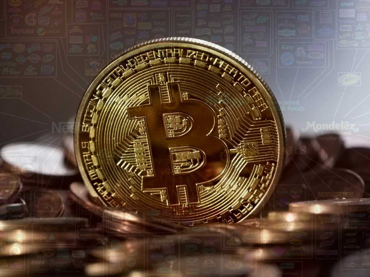 La oferta total de Bitcoin cae en manos de grandes corporaciones: ¿podrían manipular el mercado? image 0