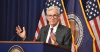 Bitcoin se mantiene estable cerca de los $118K mientras la Fed mantiene las tasas