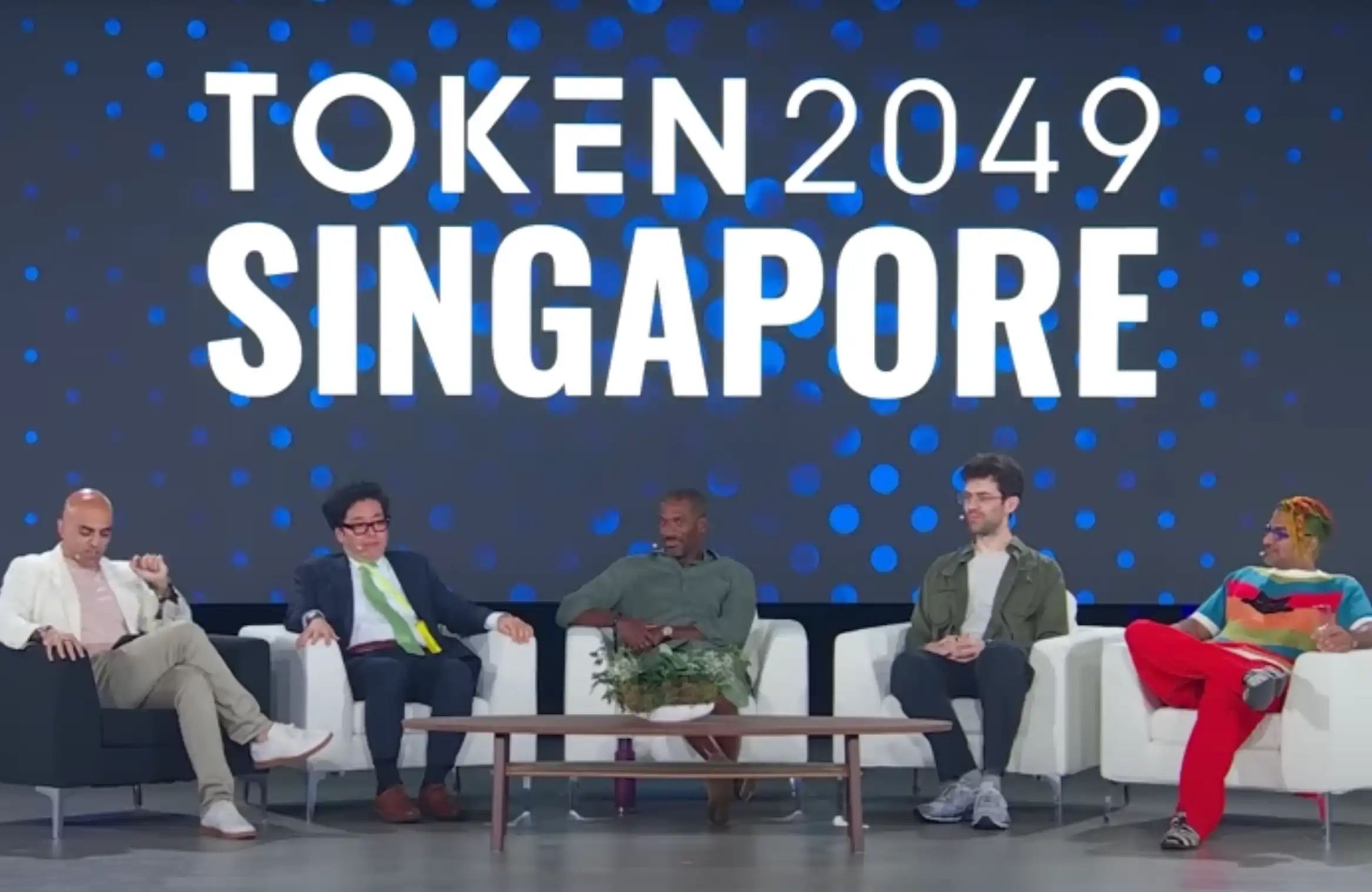 Arthur Hayes và Tom Lee thảo luận về DAT, stablecoin và tương lai của thị trường dự đoán