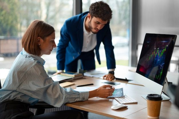 Broker FX con ETH vs. Broker Bitcoin: Qual è la scelta migliore per i trader moderni?