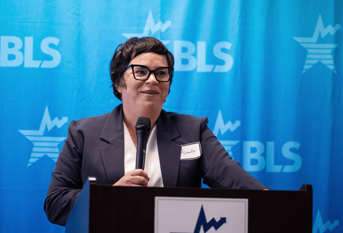 Trump entlässt die Kommissarin für Arbeitsstatistiken Erika McEntarfer