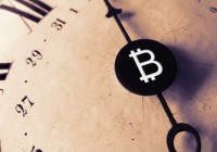 Crypto Market 2025: How Can Investors Overcome the Current Predicament?