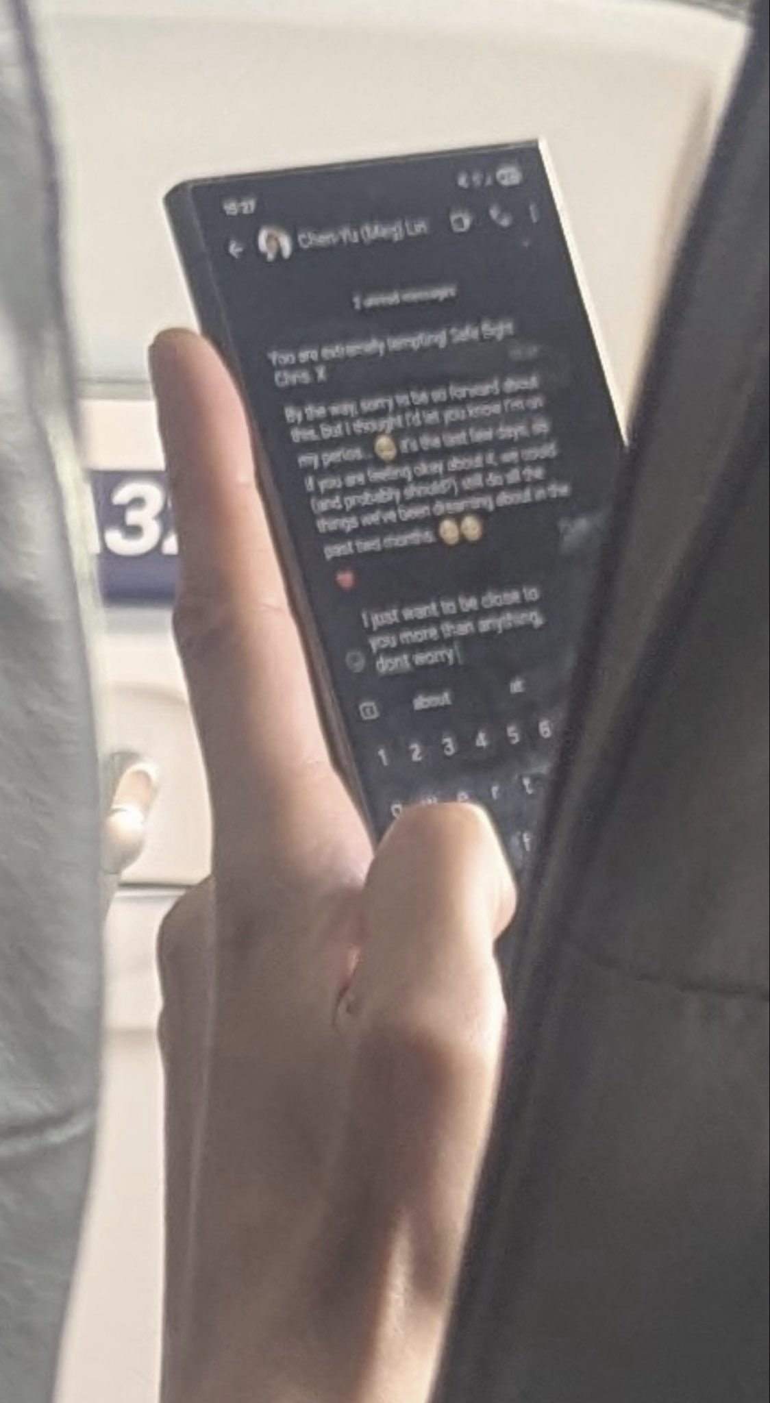 500 萬人圍觀的大型外遇現場：一張推特圖片點燃 Token 2049 最大八卦 image 1