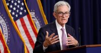 La Fed reduce tasas en 25 puntos básicos y señala final de QT para diciembre mientras Bitcoin se estabiliza cerca de $111K