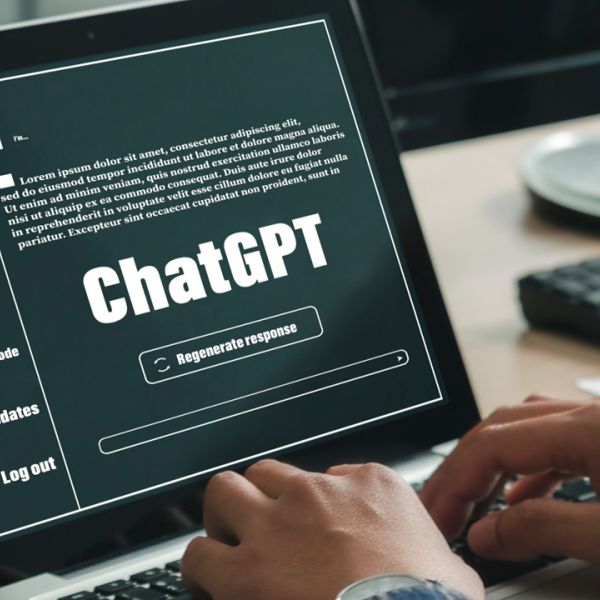 用开源软件搭建 chatGPT 网站？小心别人花你的钱！