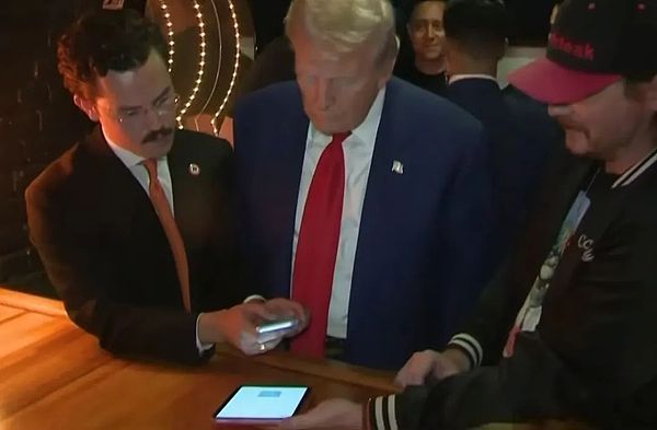 专访特朗普用比特币购买汉堡的酒吧老板:从富达“黑手党”到比特币汉堡 image 0