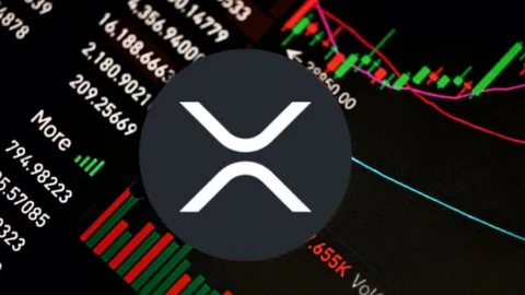 XRP Price Analysis: Symmetrical Triangle and Key Catalysts In Focus For $3.5