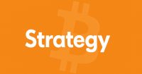 Estrategia amplía apuesta por Bitcoin con lanzamiento de acciones preferentes STRC