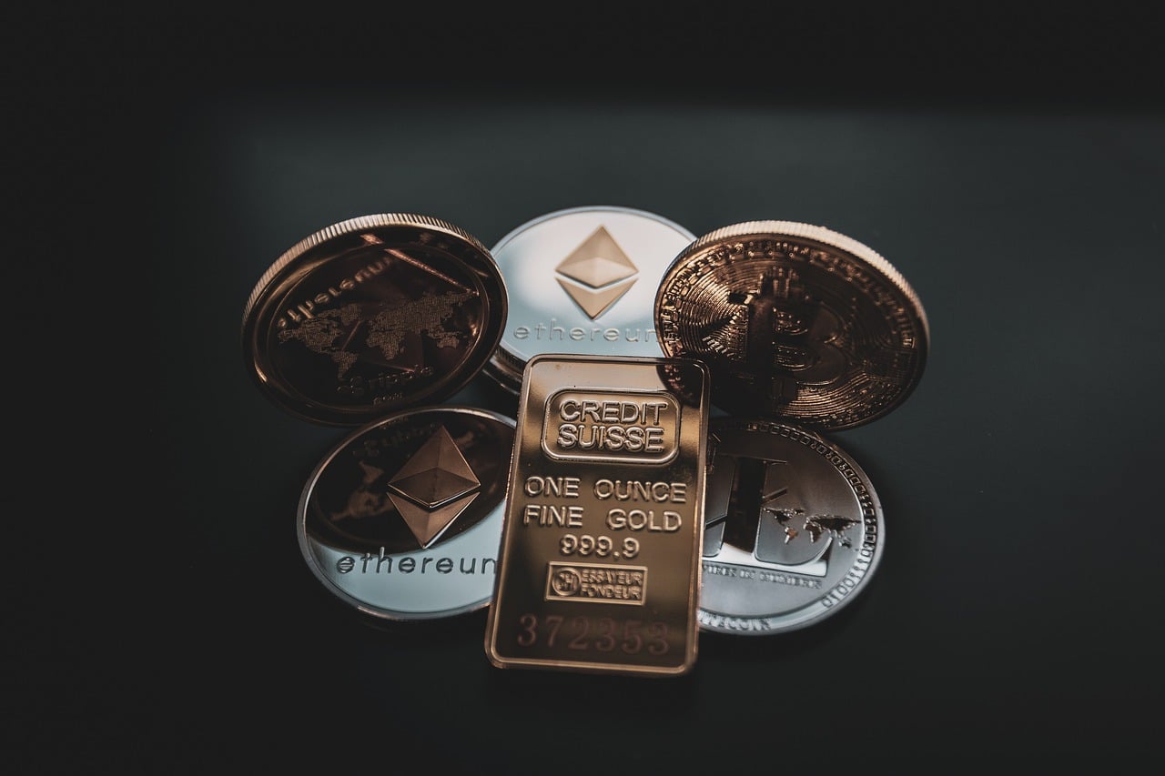 Altcoin-Hype: Suchvolumen auf Rekordhoch – auf diese Coins setzen Anleger jetzt