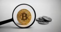 SEC y FINRA investigan operaciones inusuales antes de anuncios cripto-tesorerías: WSJ