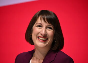 英國財政部:加密貨幣納入金融監管範疇,目標 2027 年 10 月上路