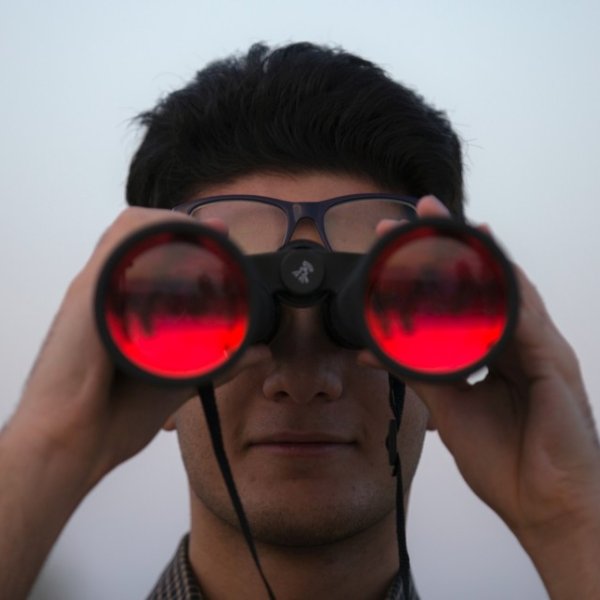 October Crypto Market Outlook: Chain Abstraction, Layer1 Competition, and the Clash of AI Narratives