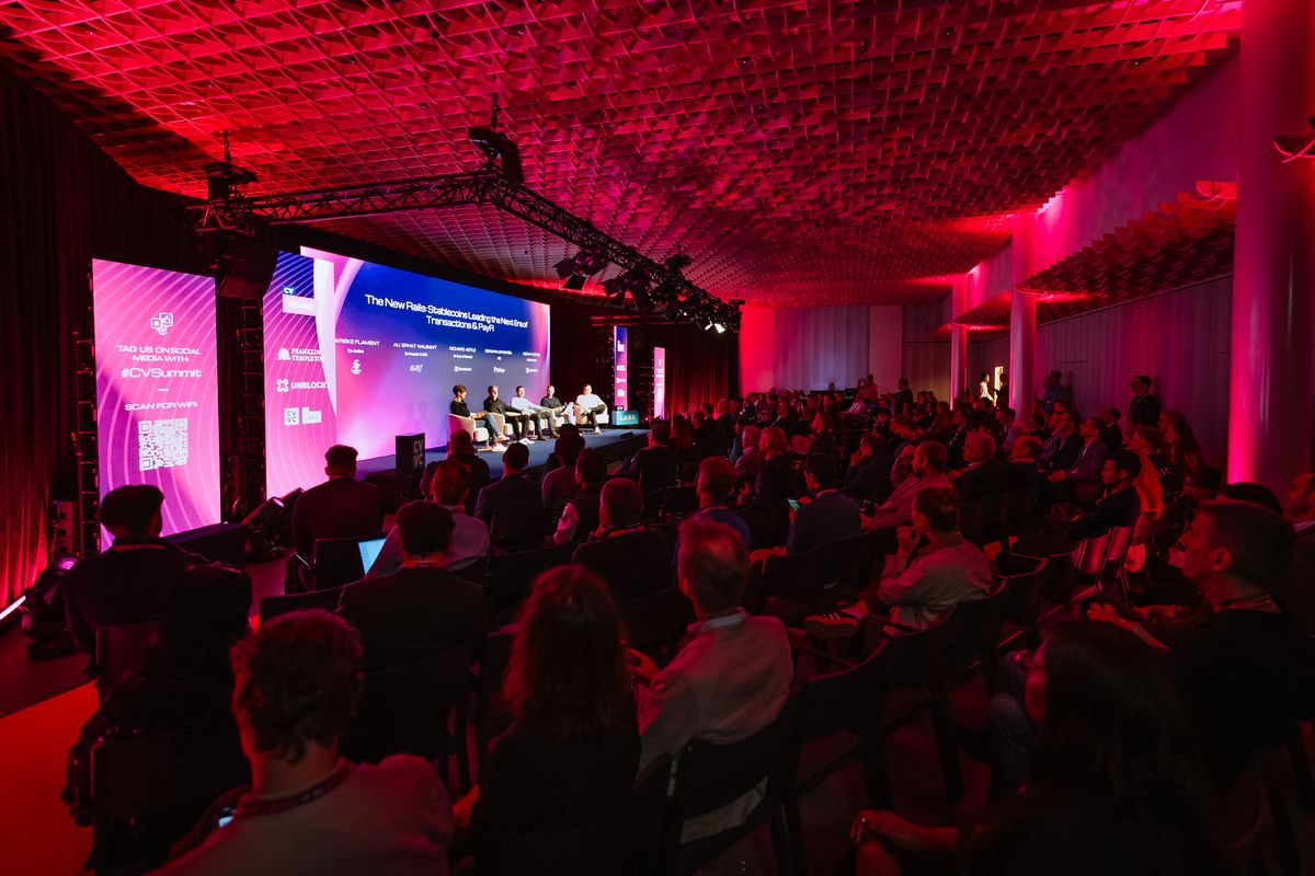 CV Summit Proves Its Status as Switzerland’s Leading Blockchain, AI, Banking, and Wealth Management Forum image 0